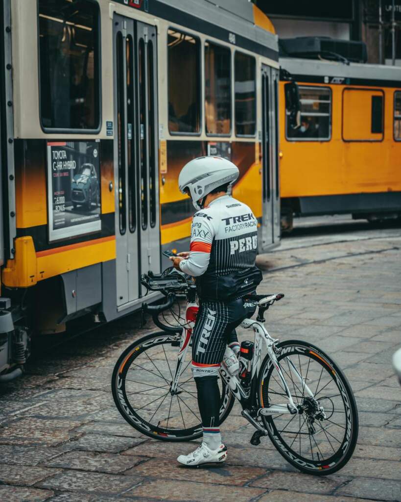 Jak podróżować po Europie bez samochodu i cieszyć się oszczędnościami oraz ekologicznym transportem